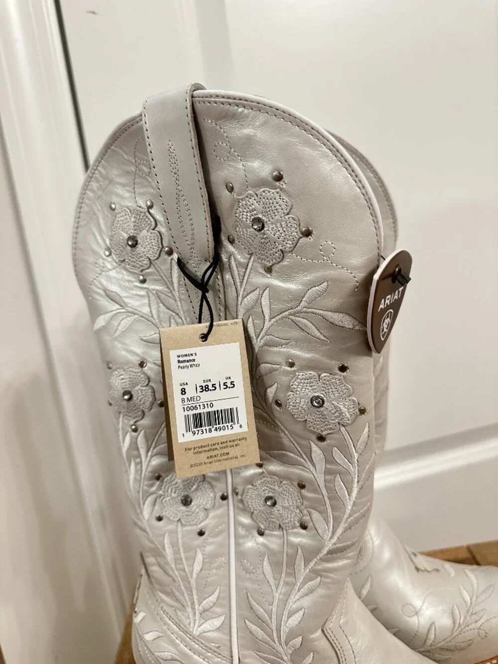ARIAT Romance Western Boot in Pearly White Size US 8 NWT - Picture 4 of 8